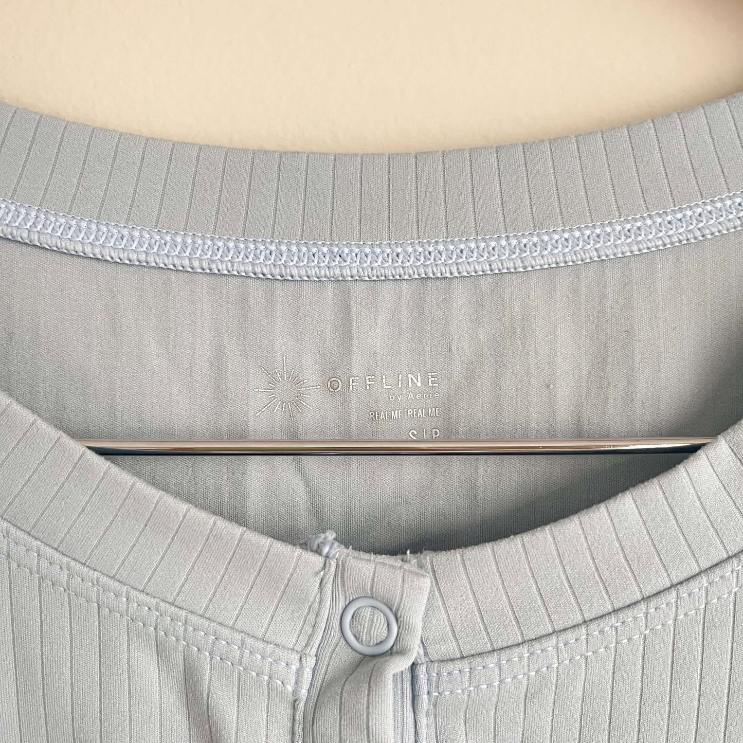 Offline by Aerie Real Me Henley Crop Tee (M)