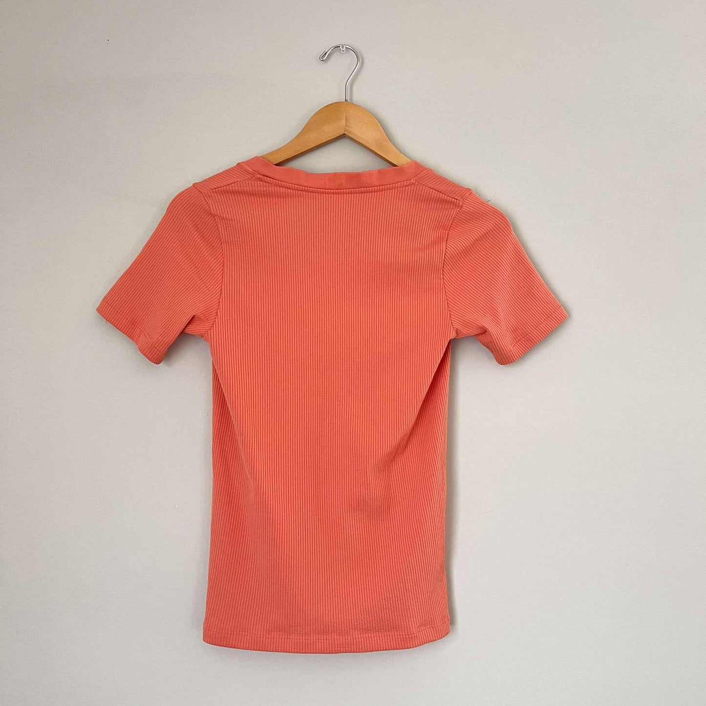 Athleta Renew Seamless V Neck Tee Coral Orange (S)