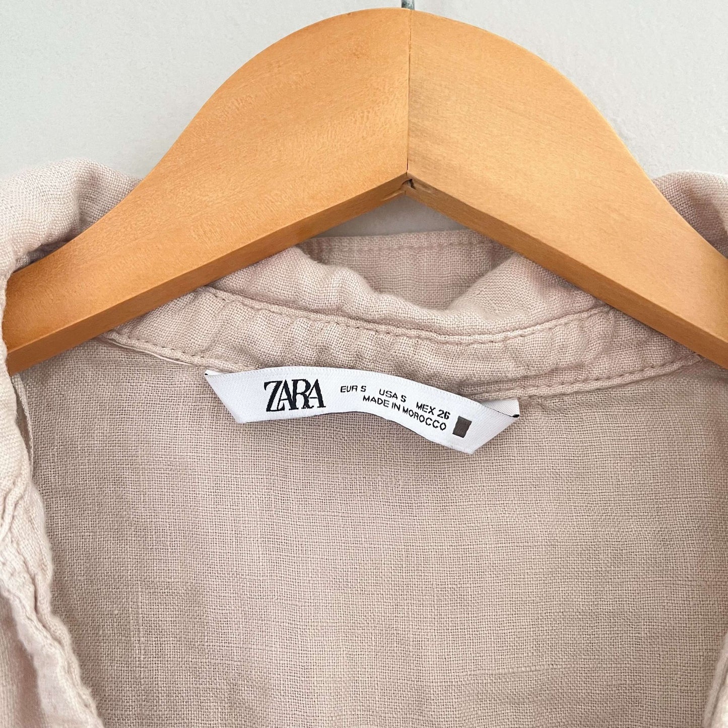 Zara 100% Linen Cropped Button Up Top (S)