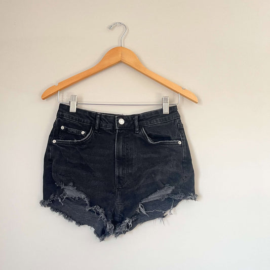 Zara Black Denim High Rise Distressed Shorts (4)