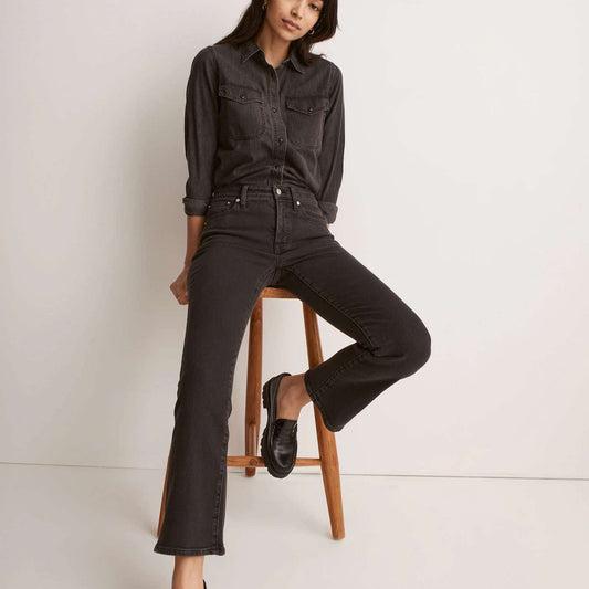 - Madewell Black Mid Rise Kickout Jeans (28W)