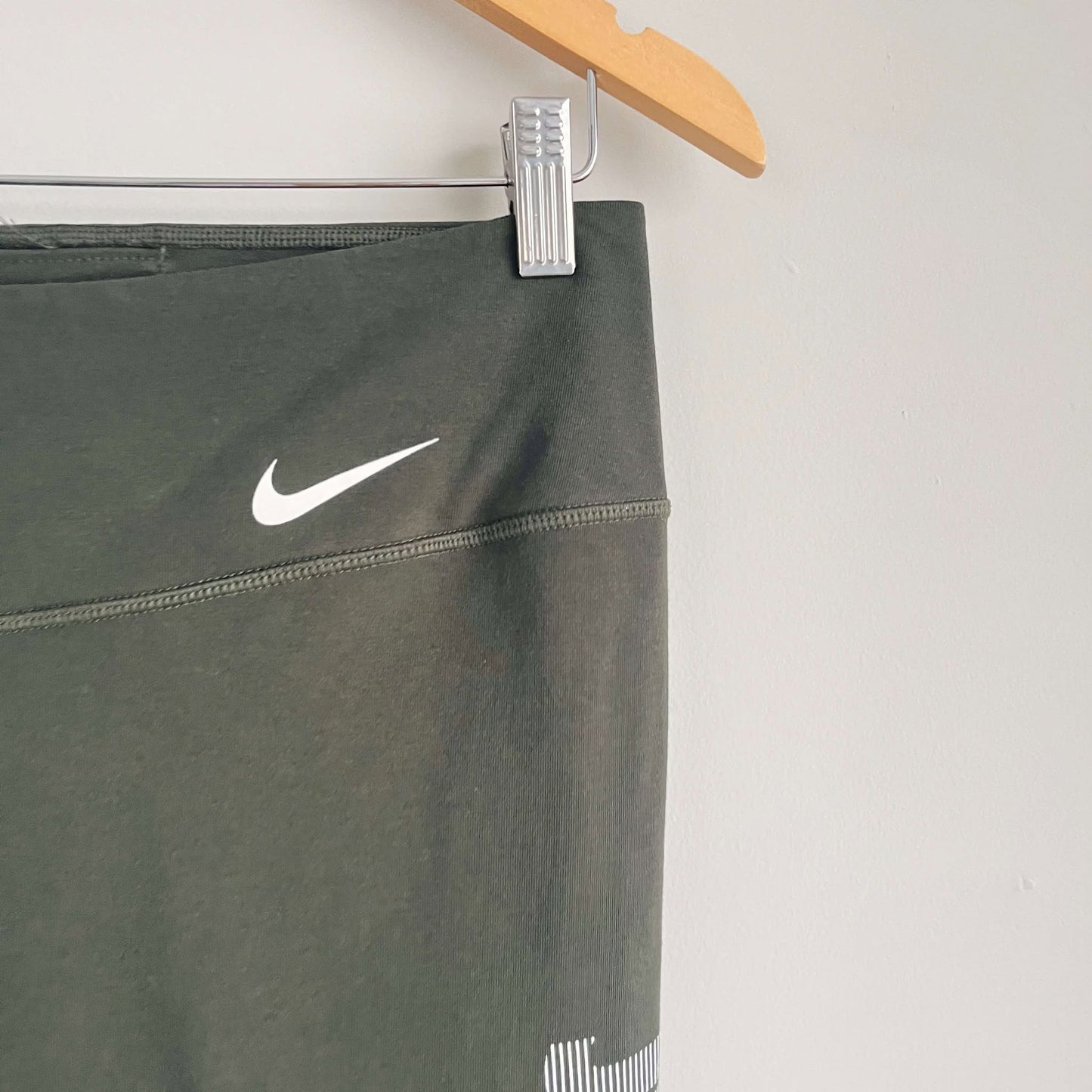 Nike Dri Fit High Rise Green Leggings (M)